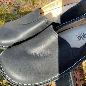 Alegria Black Leather Loafers